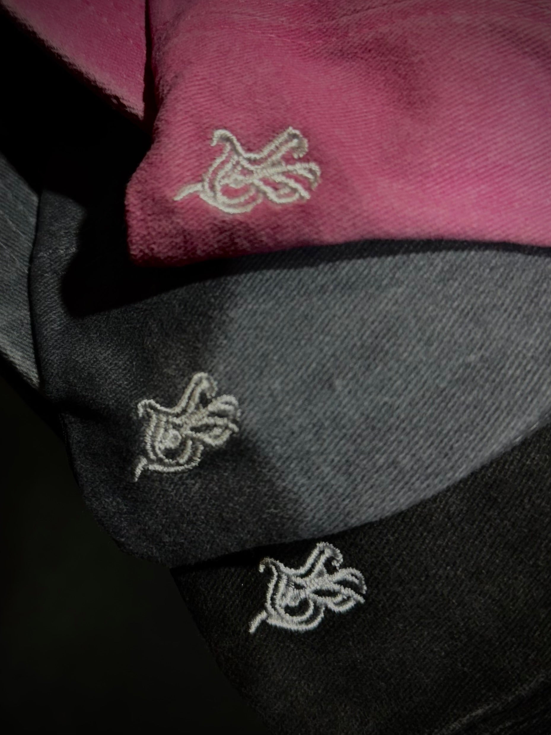 LOGO CAP